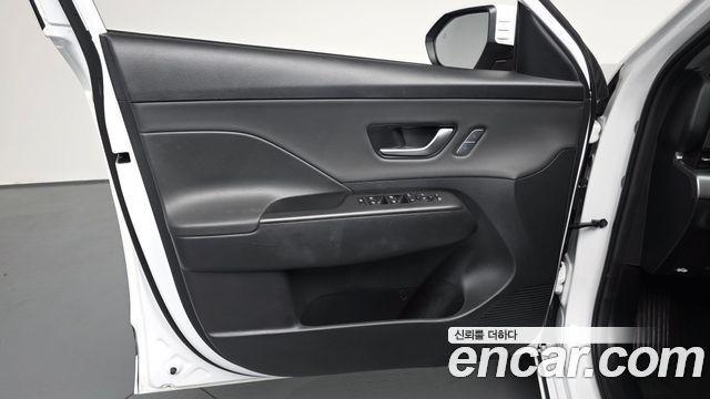 Hyundai Kona Electric (SX2) Long Range Premium 2025 — фото 24