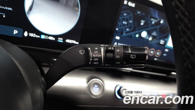 Hyundai Kona Electric (SX2) Long Range Premium 2025 — фото 30