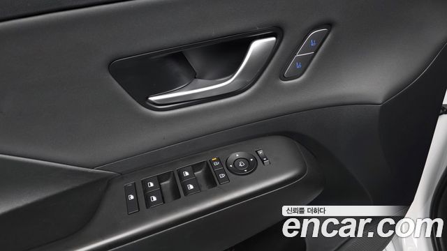 Hyundai Kona Electric (SX2) Long Range Premium 2025 — фото 36