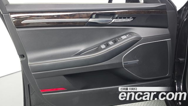 Genesis G90 3.8 AWD Premium Luxury 2019 — фото 24