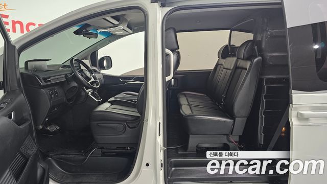 Hyundai Staria Cargo 5-Seater Modern 2022 — фото 12