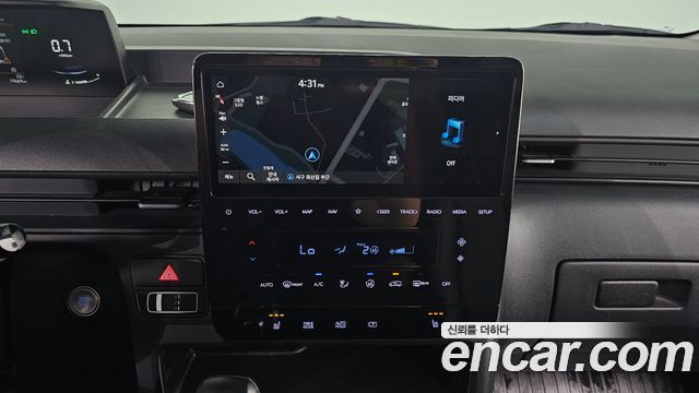 Hyundai Staria Cargo 5-Seater Modern 2022 — фото 17