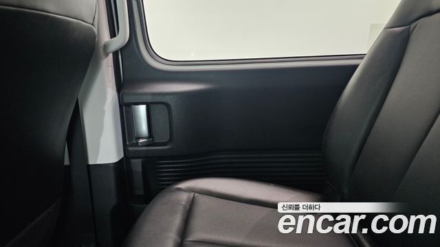 Hyundai Staria Cargo 5-Seater Modern 2022 — фото 25