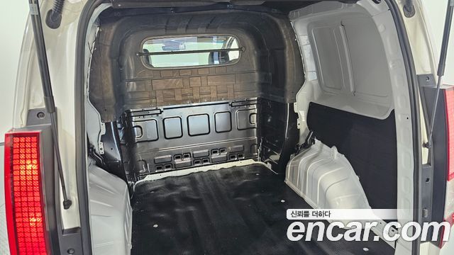 Hyundai Staria Cargo 5-Seater Modern 2022 — фото 29