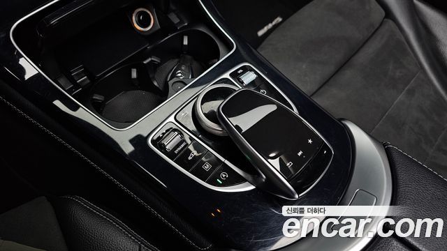 Mercedes-Benz GLC-Class (X253) GLC300 4MATIC AMG Line 2019 — фото 38