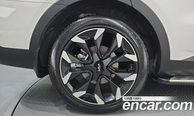 Kia Sorento (IV) Gasoline 2.5T 2WD Noblesse 2024 — фото 5