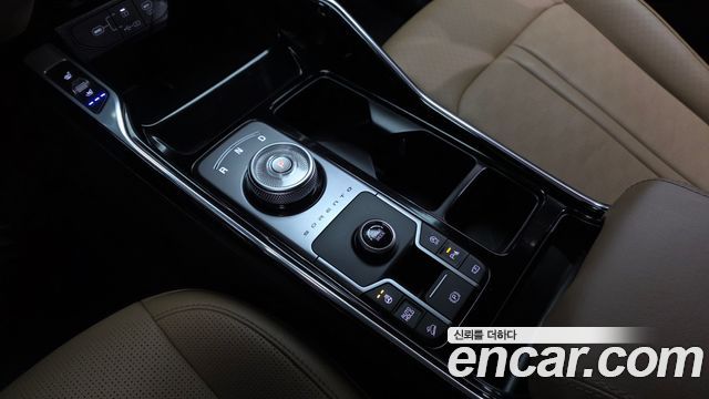 Kia Sorento (IV) Gasoline 2.5T 2WD Noblesse 2024 — фото 9