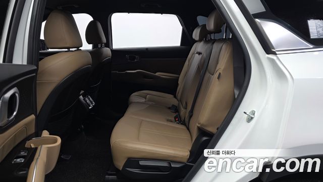 Kia Sorento (IV) Gasoline 2.5T 2WD Noblesse 2024 — фото 26