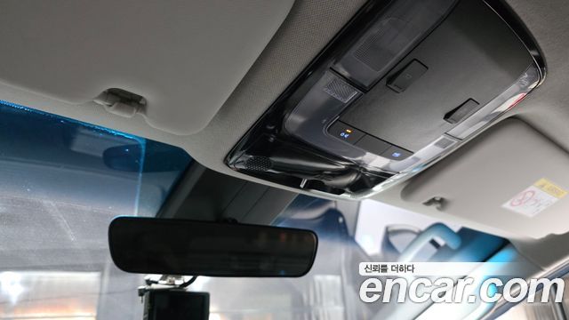 Hyundai Staria Cargo 3-Seater Smart 2023 — фото 17