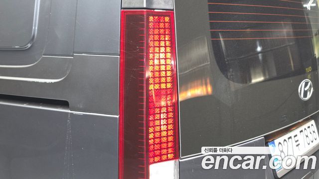 Hyundai Staria Cargo 3-Seater Smart 2023 — фото 23