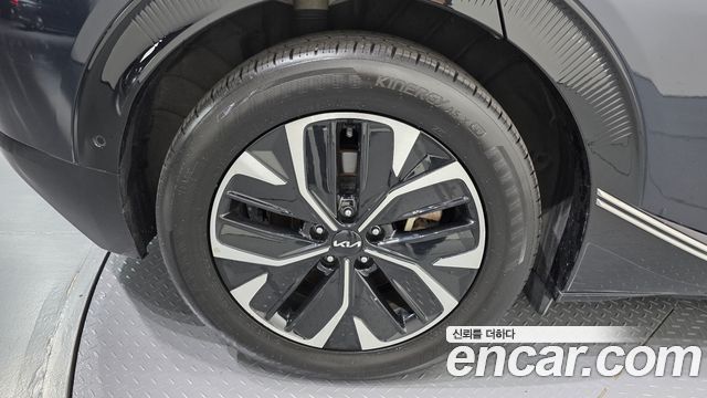 Kia EV6 Long Range Earth 2022 — фото 5