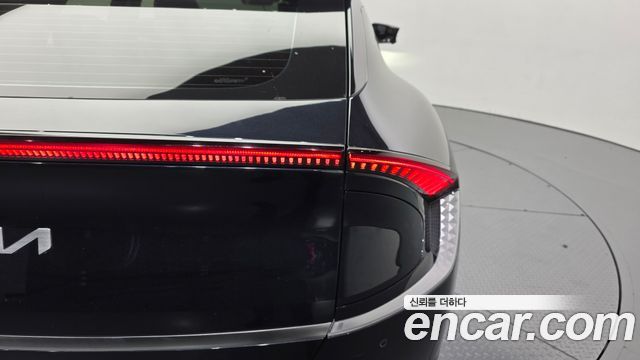 Kia EV6 Long Range Earth 2022 — фото 23
