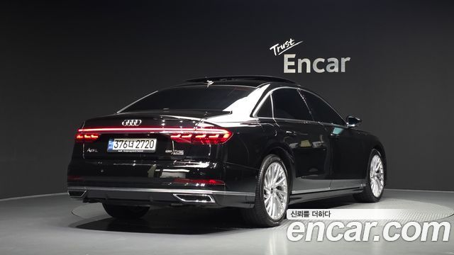 Audi A8 (D5) 55 TFSI Quattro LWB 2021 — фото 2