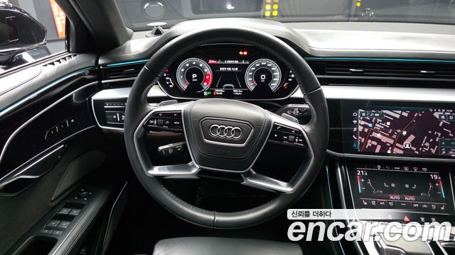 Audi A8 (D5) 55 TFSI Quattro LWB 2021 — фото 17