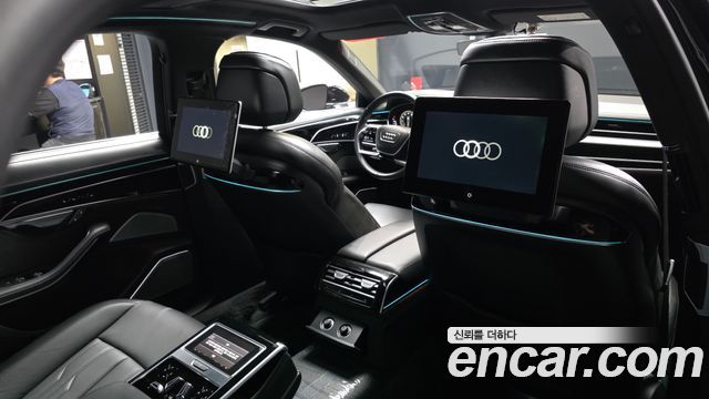 Audi A8 (D5) 55 TFSI Quattro LWB 2021 — фото 23