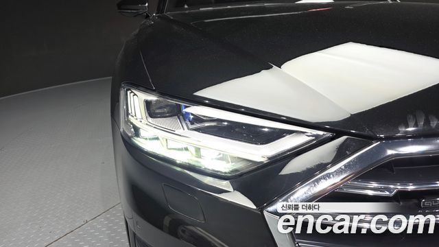 Audi A8 (D5) 55 TFSI Quattro LWB 2021 — фото 28