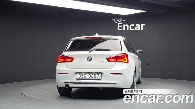 BMW 1 Series (F20) 118d Sport 5Door 2016 — фото 4