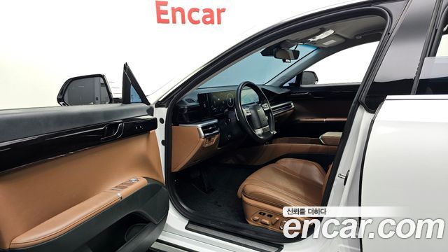 Hyundai Grandeur (GN7) 2,5 Gasoline 2WD Exclusive 2023 — фото 10