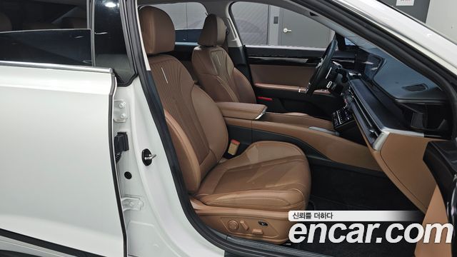 Hyundai Grandeur (GN7) 2,5 Gasoline 2WD Exclusive 2023 — фото 26