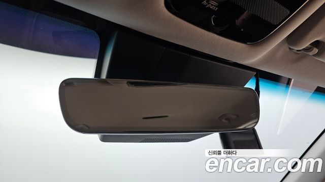 Hyundai Grandeur (GN7) 2,5 Gasoline 2WD Exclusive 2023 — фото 27