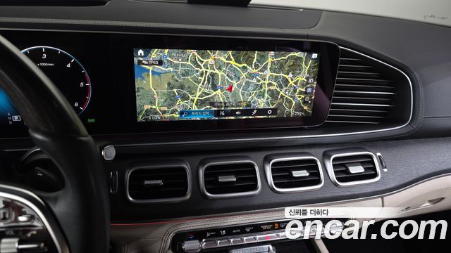 Mercedes-Benz GLS-Class (X167) GLS400d 4MATIC 2023 — фото 14