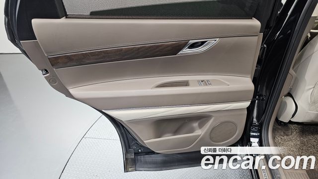 Genesis GV80 2.5T Gasoline AWD 2022 — фото 25