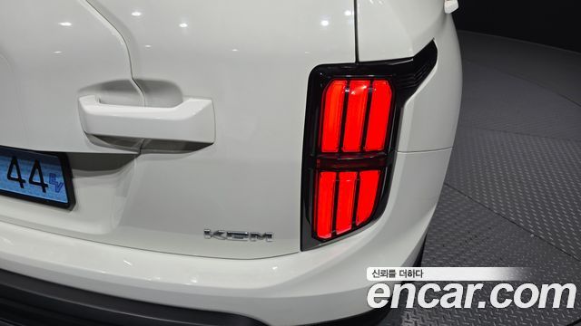 KG Mobility (SsangYong) Torres EVX E7 2024 — фото 29