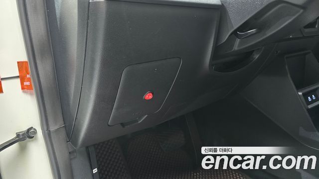 KG Mobility (SsangYong) Torres EVX E7 2024 — фото 42