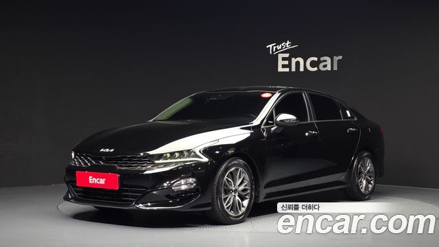 Kia K5 (III) 2.0 Noblesse 2022 — фото 1