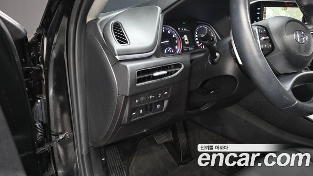 Hyundai Sonata (DN8) 2.0 Premium Plus 2023 — фото 13