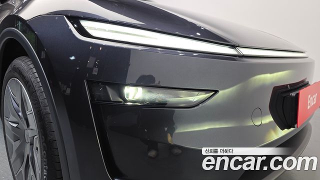 Tesla Model Y L Long Range AWD 2026 — фото 22