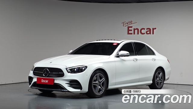 Mercedes-Benz E-Class (W213) E250 AMG Line 2023 — фото 1