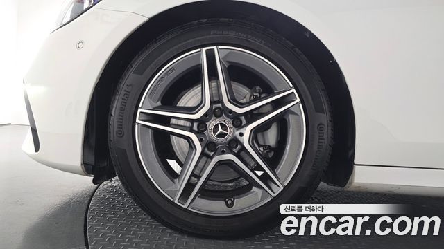 Mercedes-Benz E-Class (W213) E250 AMG Line 2023 — фото 5