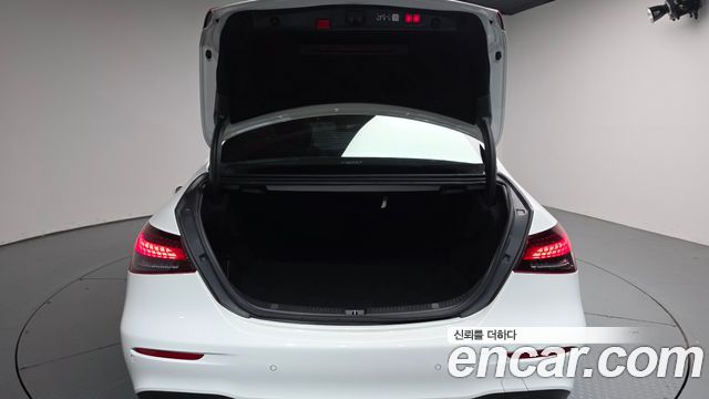 Mercedes-Benz E-Class (W213) E250 AMG Line 2023 — фото 20