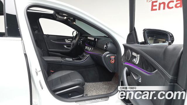 Mercedes-Benz E-Class (W213) E250 AMG Line 2023 — фото 26
