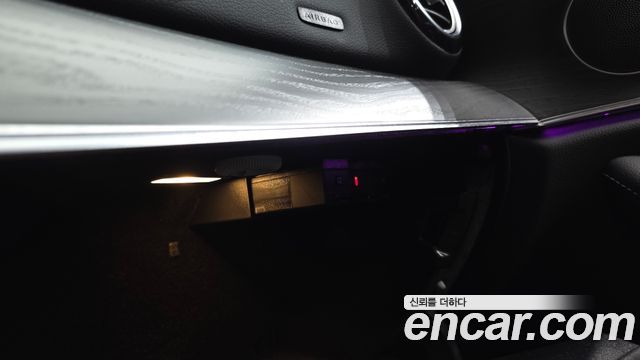 Mercedes-Benz E-Class (W213) E250 AMG Line 2023 — фото 35