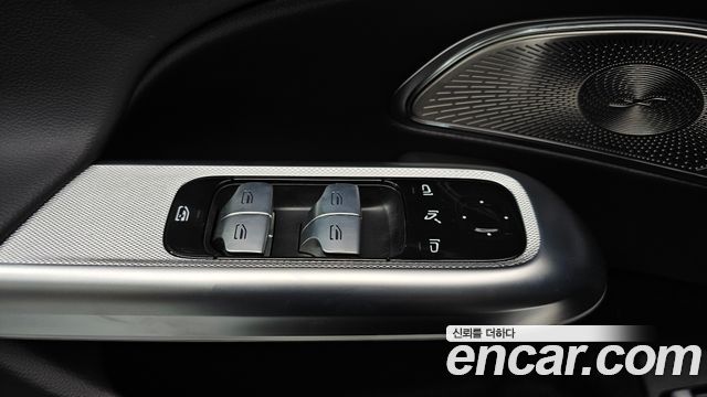 Mercedes-Benz E-Class (W214) E300 4MATIC AMG Line 2024 — фото 22