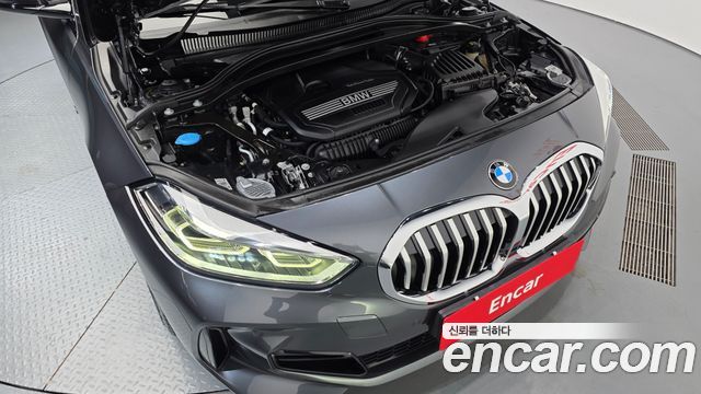 BMW 1 Series (F40) 120i M Sports 2021 — фото 6