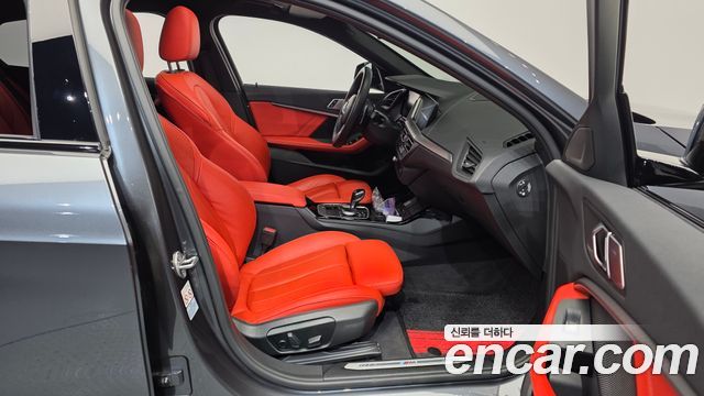 BMW 1 Series (F40) 120i M Sports 2021 — фото 11