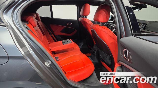 BMW 1 Series (F40) 120i M Sports 2021 — фото 12