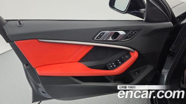 BMW 1 Series (F40) 120i M Sports 2021 — фото 24