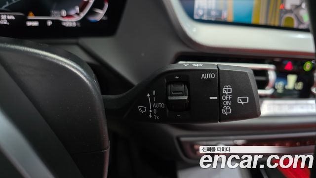 BMW 1 Series (F40) 120i M Sports 2021 — фото 30