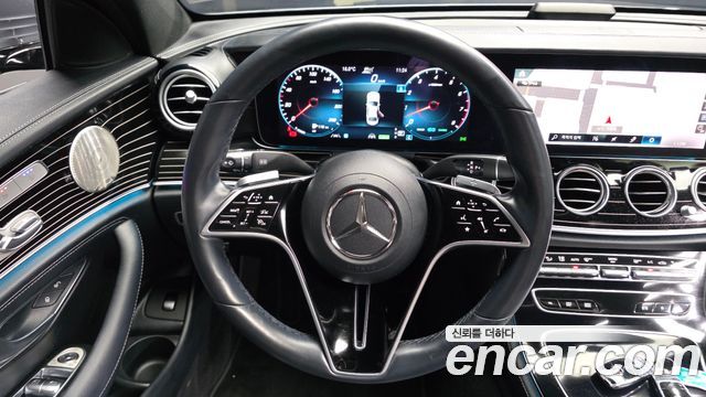 Mercedes-Benz E-Class (W213) E450 4MATIC Exclusive 2022 — фото 13