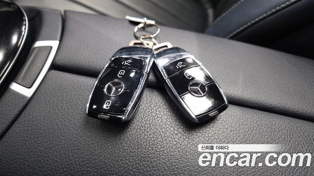 Mercedes-Benz E-Class (W213) E450 4MATIC Exclusive 2022 — фото 34