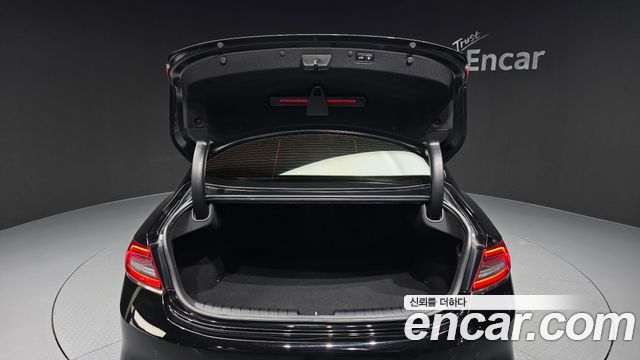 Hyundai Grandeur (IG) 2.4 Premium 2019 — фото 20