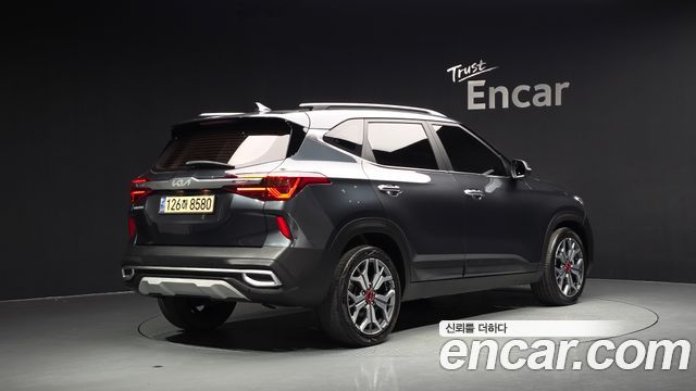 Kia Seltos Gasoline 1.6 Turbo 2WD Signature 2023 — фото 2