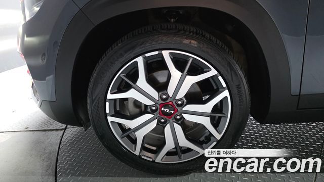 Kia Seltos Gasoline 1.6 Turbo 2WD Signature 2023 — фото 5