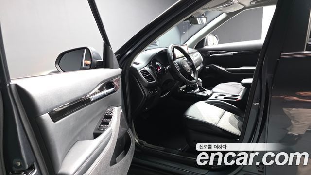 Kia Seltos Gasoline 1.6 Turbo 2WD Signature 2023 — фото 10