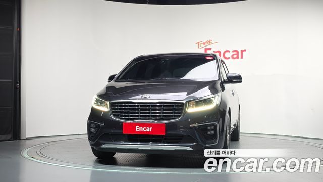 Kia Carnival 9-Seater Noblesse 2019 — фото 3