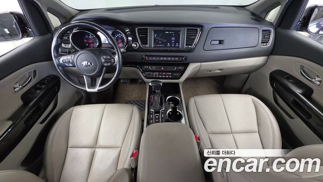 Kia Carnival 9-Seater Noblesse 2019 — фото 7
